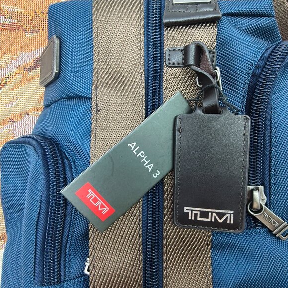 Tumi Alpha Bravo Monterey Sling Bag - Picture 8 of 9